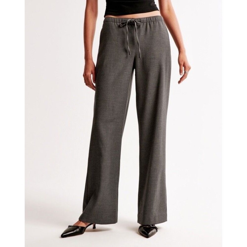 Abercrombie & Fitch Straight Leg Drawstring Pants in Charcoal Gray